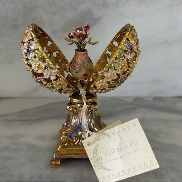 NWT Jeweled Gem Music Box Covered Egg By Collette Et Cie Song - Swan Lake - Picture 8 of 11